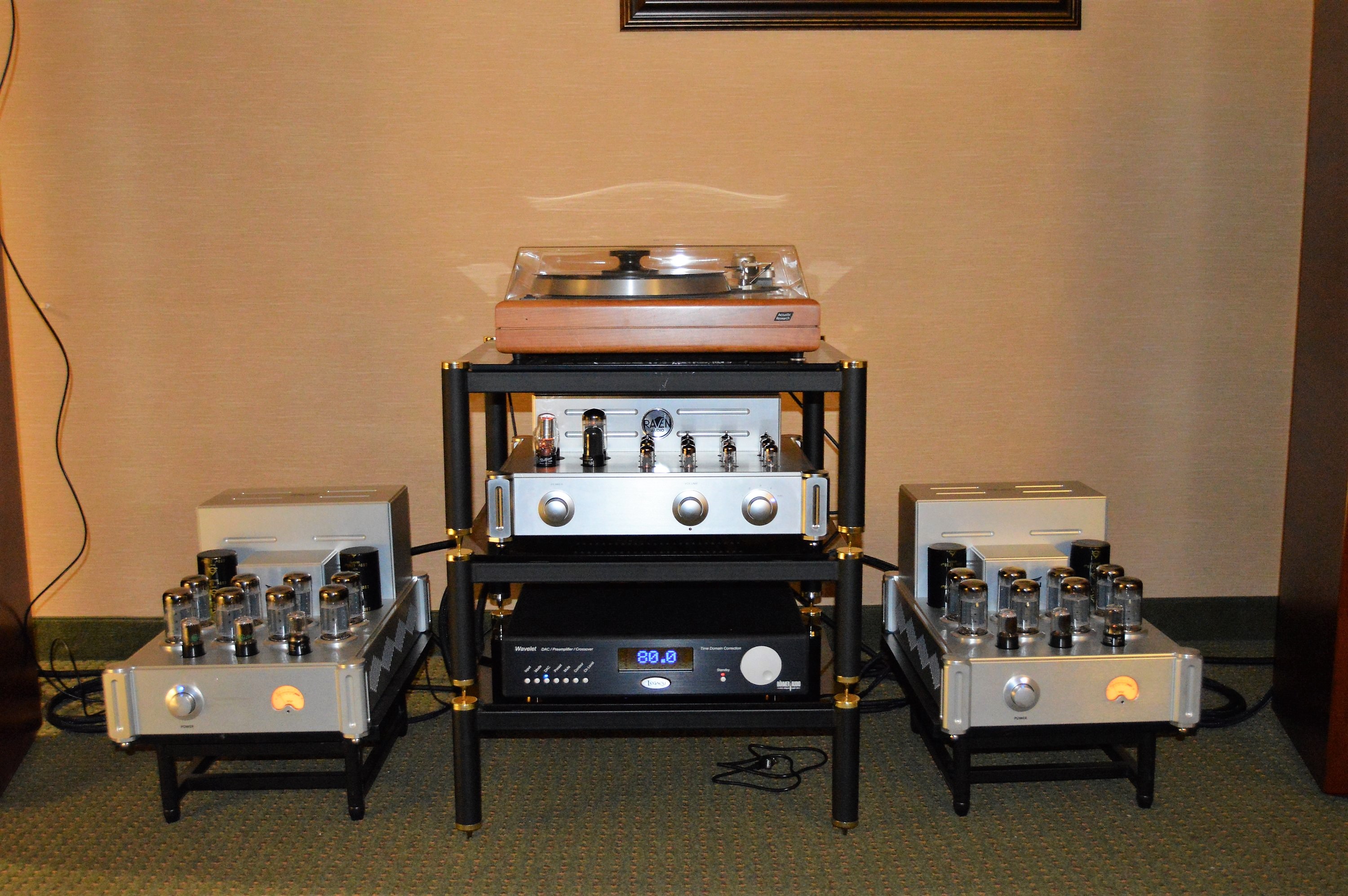 http://LoneStarAudiofest.com/2017/Photos/Dsc_0047.jpg