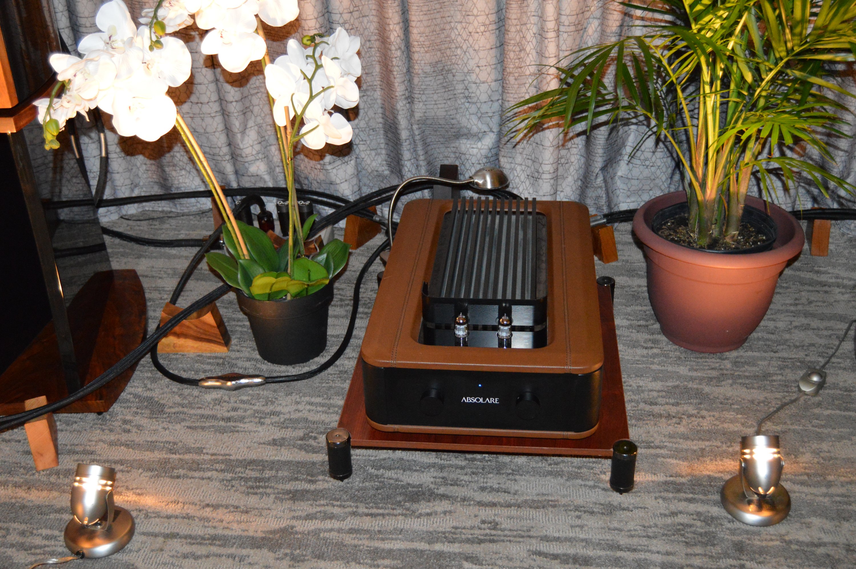 https://lonestaraudiofest.com/2025/Photos/Dsc_0038.jpg