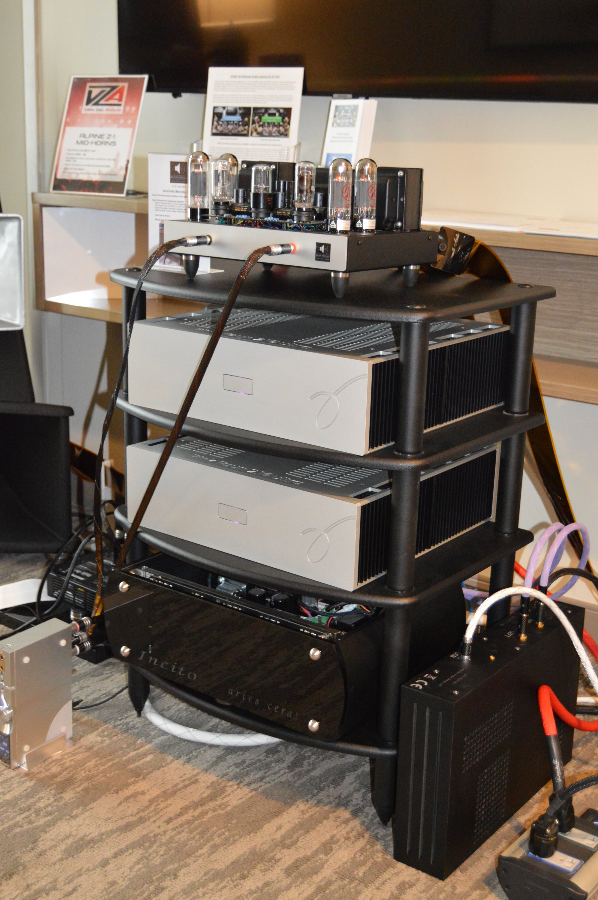 https://lonestaraudiofest.com/2025/Photos/Dsc_0094.jpg