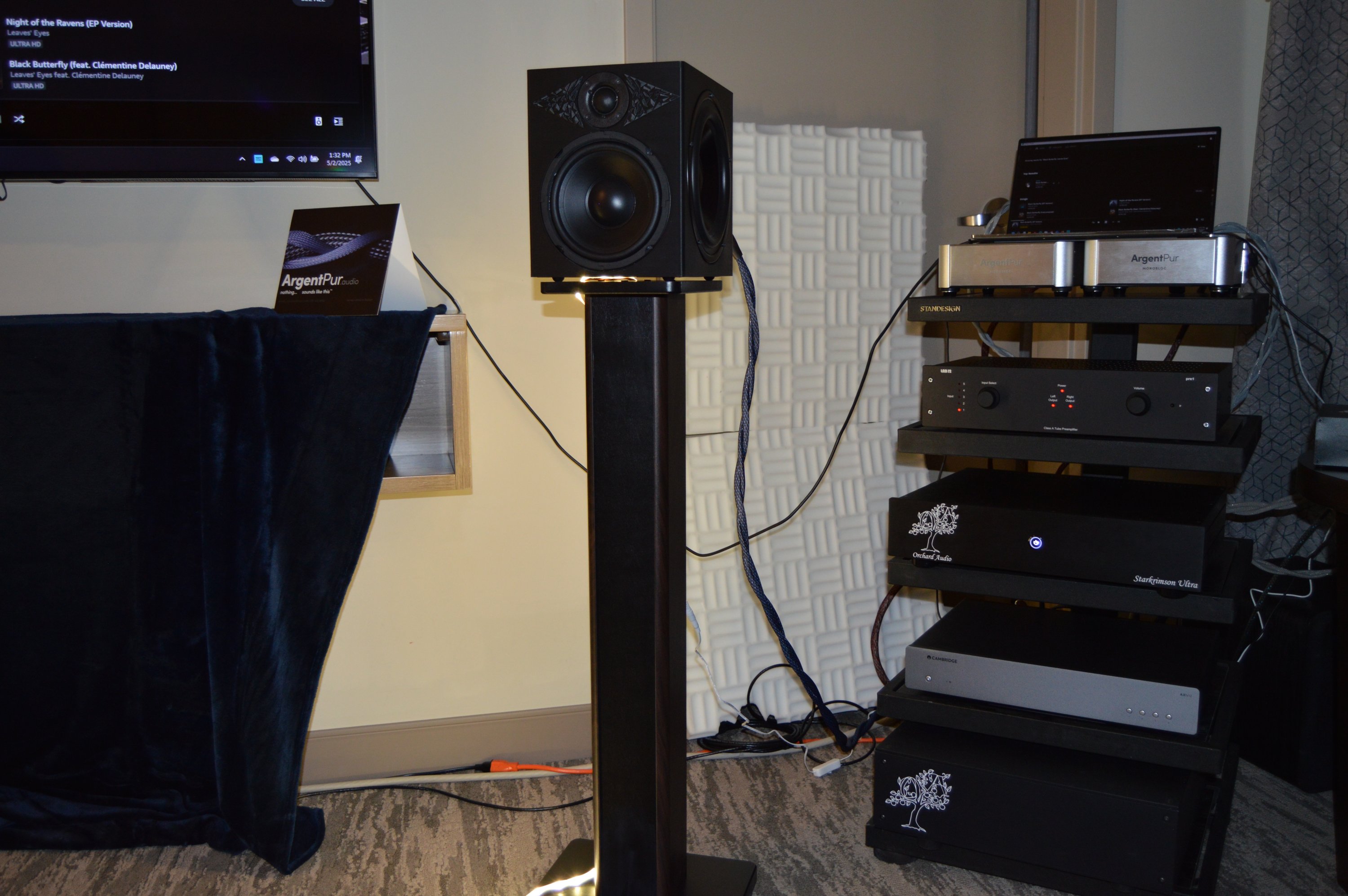https://lonestaraudiofest.com/2025/Photos/Dsc_0106.jpg