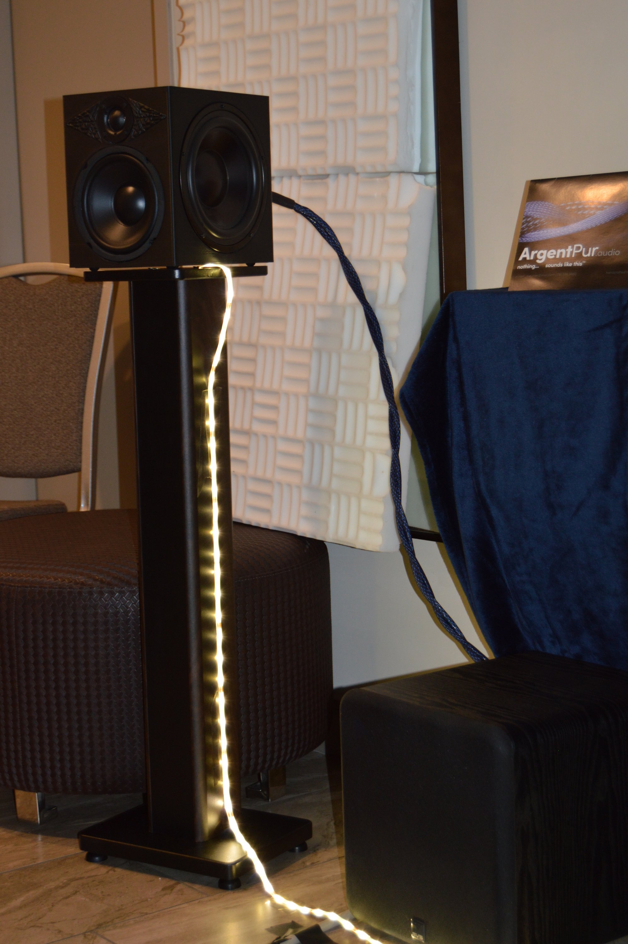 https://lonestaraudiofest.com/2025/Photos/Dsc_0107.jpg