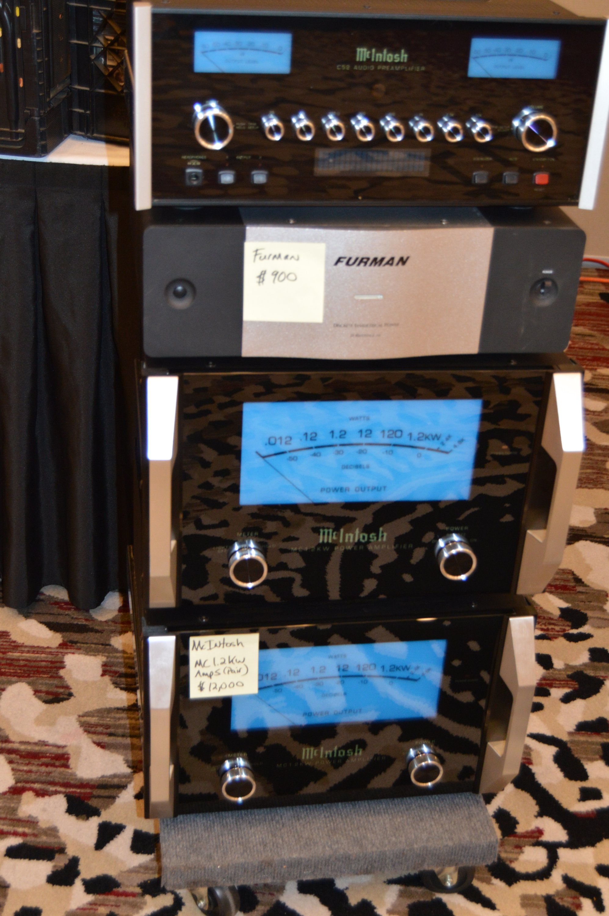 https://lonestaraudiofest.com/2025/Photos/Dsc_0154.jpg