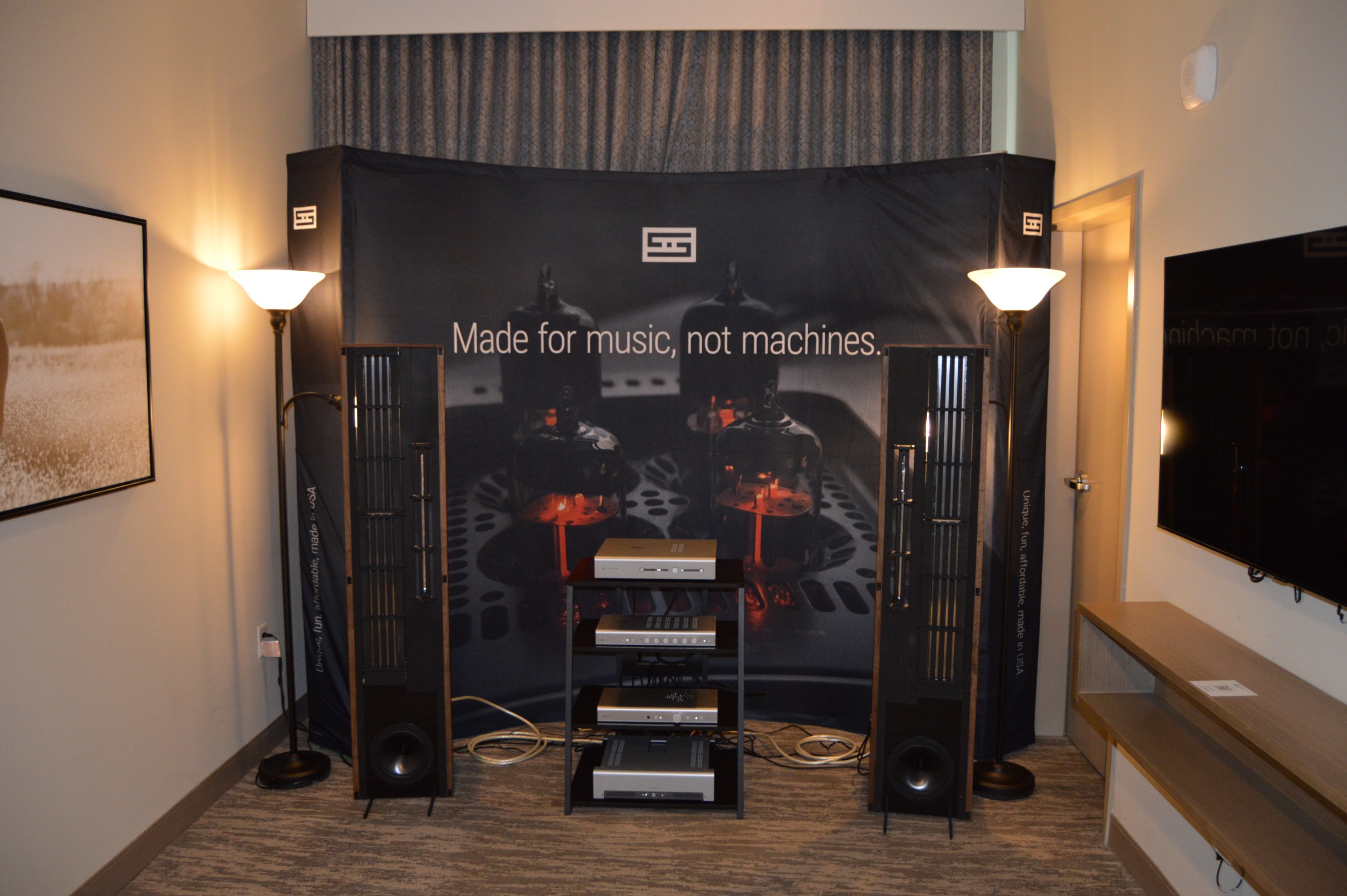 https://lonestaraudiofest.com/2026/Photos/Dsc_0024.jpg