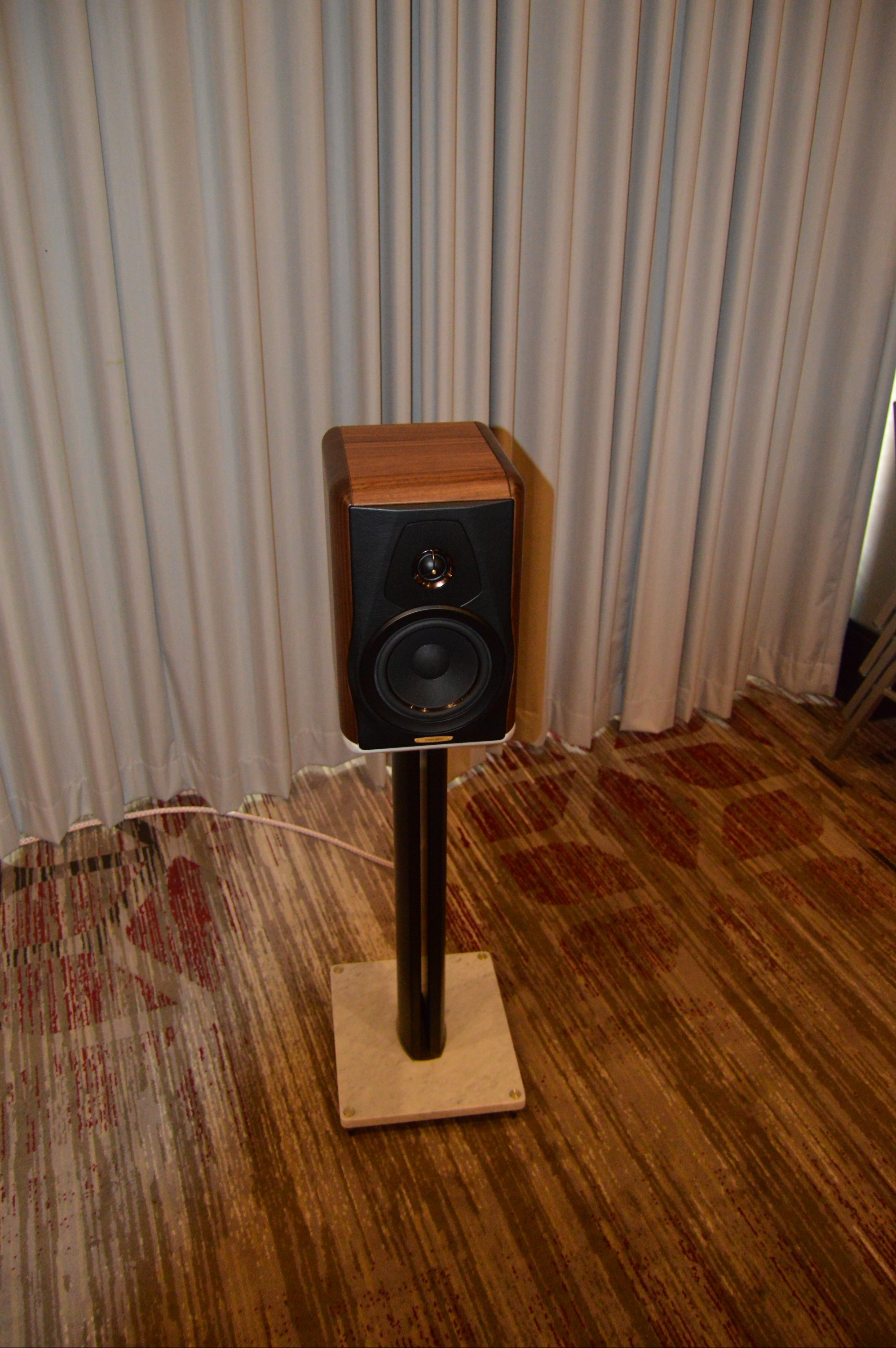 https://lonestaraudiofest.com/2026/Photos/Dsc_0072.jpg