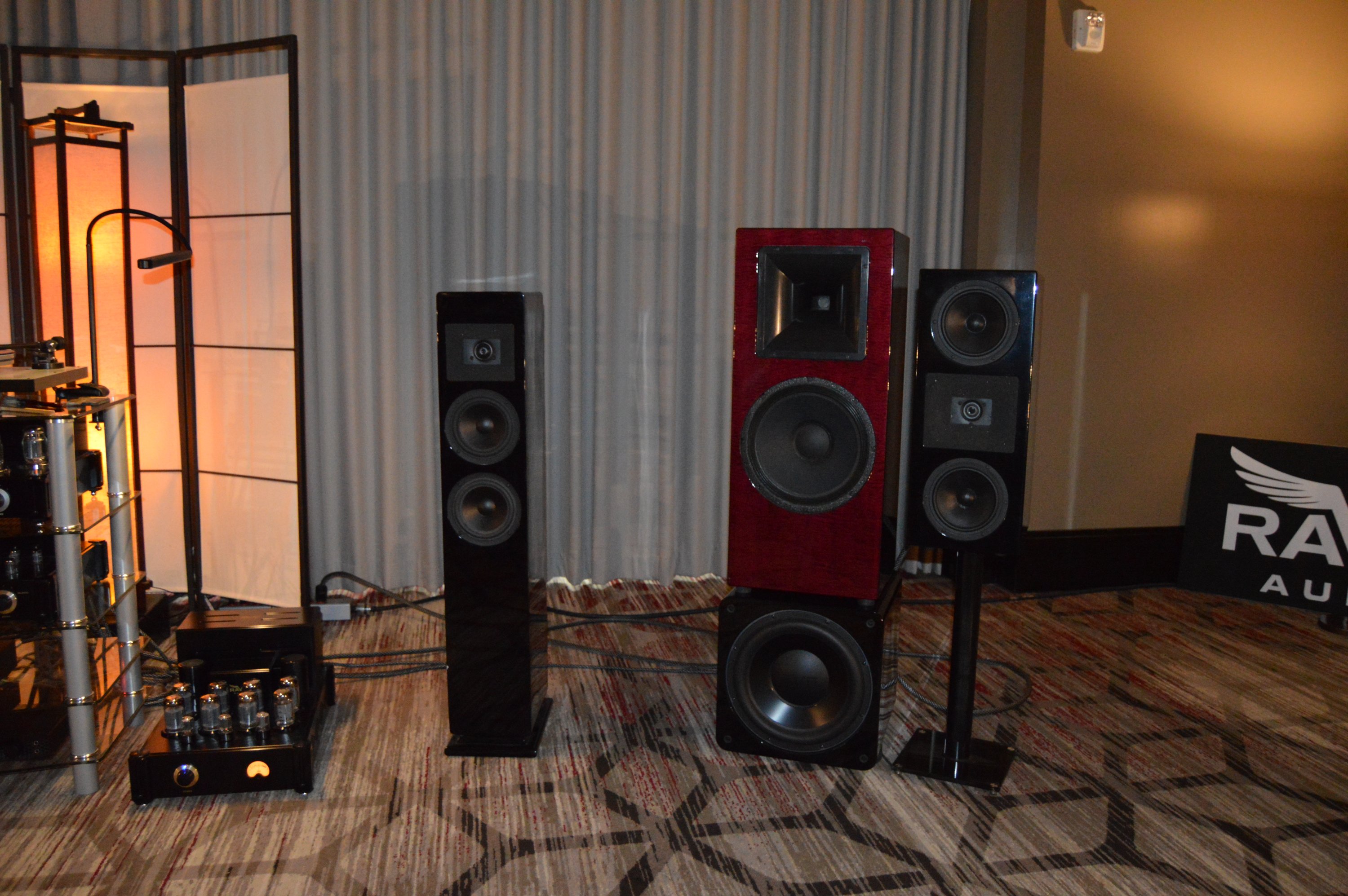 https://lonestaraudiofest.com/2026/Photos/Dsc_0079.jpg